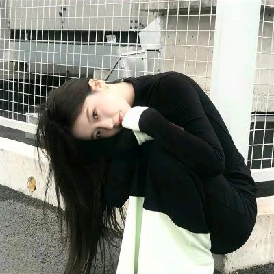 前尘如烟散新梦似潮生